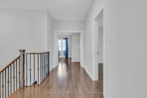 Photo 23 at 198 Jessie Caverhill Pass, GO Glenorchy, Oakville