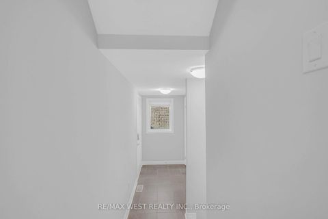 Photo 40 at 198 Jessie Caverhill Pass, GO Glenorchy, Oakville