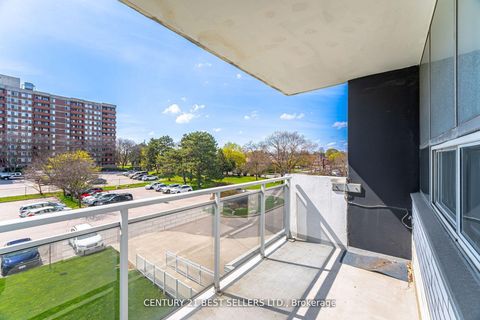 Photo 11 at 306 - 151 La Rose Avenue, Humber Heights, Toronto