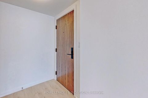 Photo 16 at 311 - 99 Foxbar Road, St. Clair, Toronto