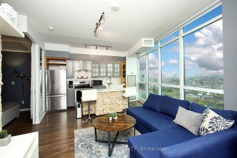 Photo 1 at 3211 - 215 Fort York Boulevard, Niagara, Toronto