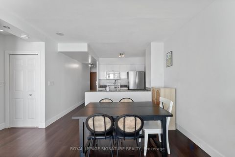 Photo 4 at 4311 - 35 Mariner Terrace, Waterfront Communities C1, Toronto