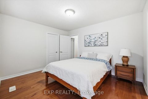 Photo 28 at 266 Admiral Drive, BR Bronte, Oakville
