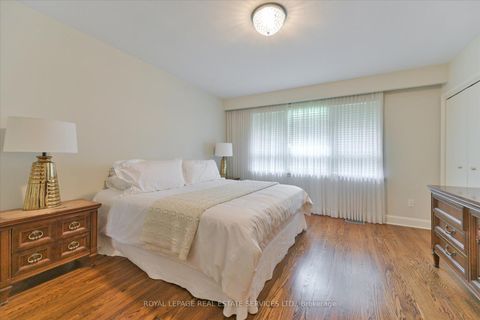 Photo 16 at 62 Princess Margaret Boulevard, Rosethorn, Toronto
