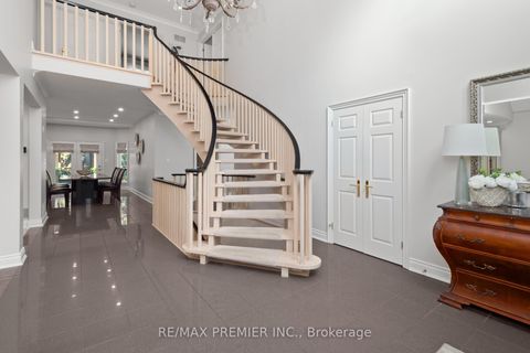 Photo 4 at 90 Shamrock Crescent, Islington Woods, Vaughan