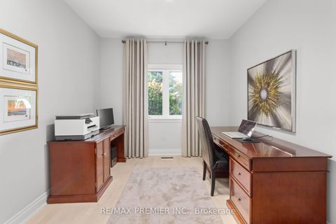 Photo 14 at 90 Shamrock Crescent, Islington Woods, Vaughan