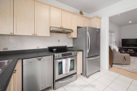 Photo 21 at 90 Shamrock Crescent, Islington Woods, Vaughan