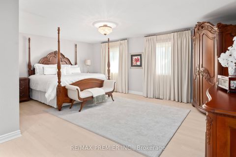 Photo 25 at 90 Shamrock Crescent, Islington Woods, Vaughan