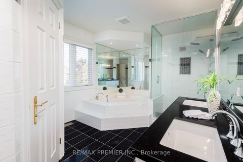 Photo 26 at 90 Shamrock Crescent, Islington Woods, Vaughan