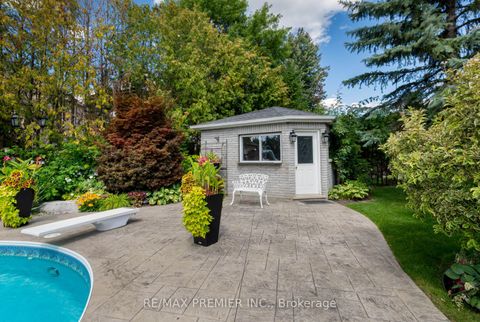 Photo 39 at 90 Shamrock Crescent, Islington Woods, Vaughan