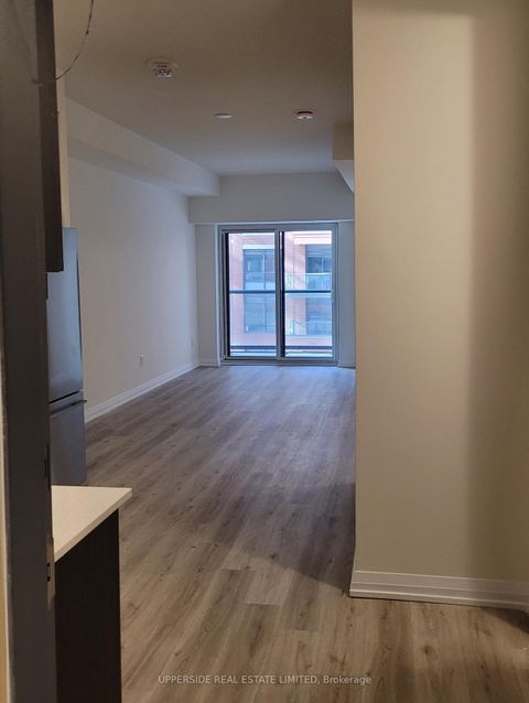 Photo 2 at 406 - 3260 Sheppard Avenue E, Sullivan, Toronto