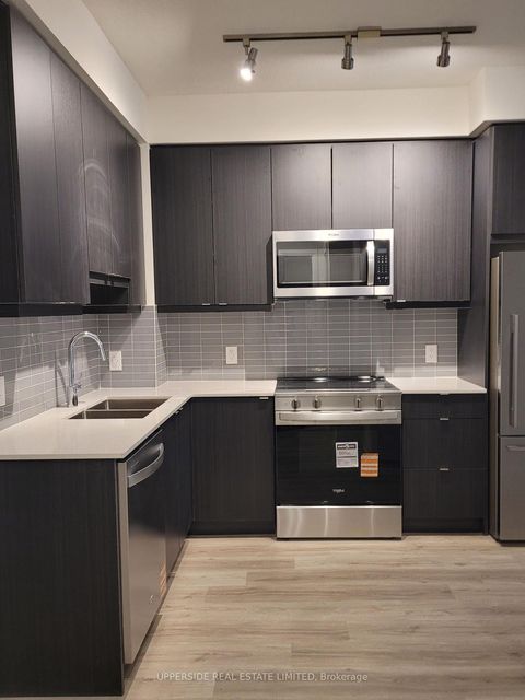 Photo 3 at 406 - 3260 Sheppard Avenue E, Sullivan, Toronto