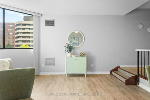 Photo 4 at 501 - 50 Baif Boulevard, North Richvale, Richmond Hill