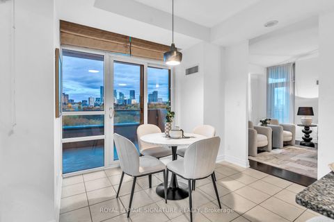 Photo 10 at 720 - 10 Bloorview Place, Don Valley Village, Toronto