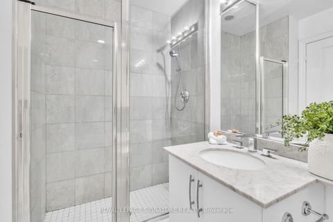 Photo 17 at 720 - 10 Bloorview Place, Don Valley Village, Toronto