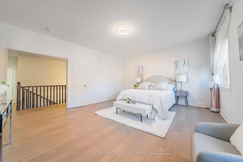 Photo 28 at 63 Ken Sinclair Crescent, Aurora Estates, Aurora