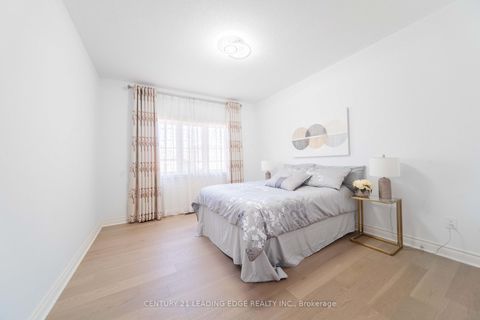 Photo 35 at 63 Ken Sinclair Crescent, Aurora Estates, Aurora