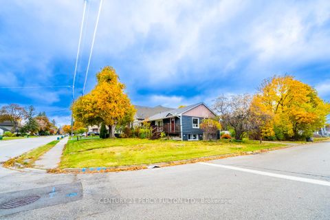 Photo 0 at 243 Ruggles Avenue, Harding, Richmond Hill