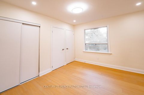 Photo 24 at 243 Ruggles Avenue, Harding, Richmond Hill