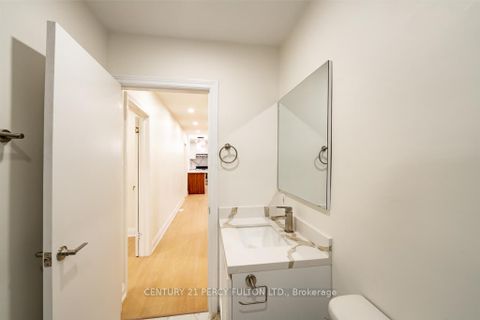 Photo 27 at 243 Ruggles Avenue, Harding, Richmond Hill