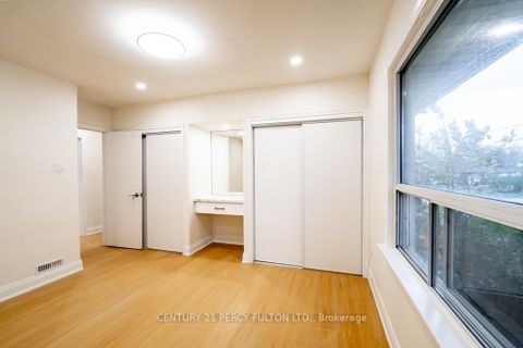 Photo 29 at 243 Ruggles Avenue, Harding, Richmond Hill