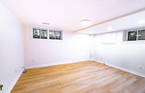 Photo 40 at 243 Ruggles Avenue, Harding, Richmond Hill