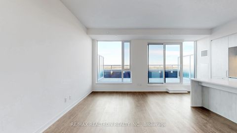 Photo 7 at PH915 - 6 David Eyer Road, Rural Richmond Hill, Richmond Hill