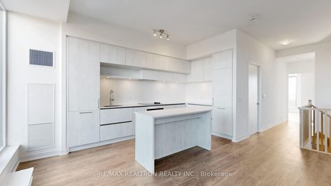 Photo 12 at PH915 - 6 David Eyer Road, Rural Richmond Hill, Richmond Hill