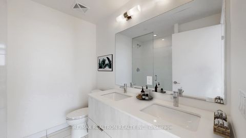 Photo 19 at PH915 - 6 David Eyer Road, Rural Richmond Hill, Richmond Hill