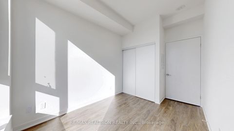 Photo 23 at PH915 - 6 David Eyer Road, Rural Richmond Hill, Richmond Hill