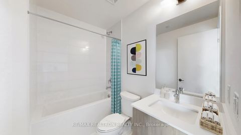 Photo 24 at PH915 - 6 David Eyer Road, Rural Richmond Hill, Richmond Hill