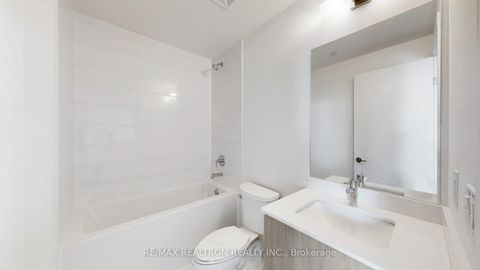 Photo 25 at PH915 - 6 David Eyer Road, Rural Richmond Hill, Richmond Hill