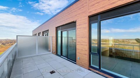 Photo 32 at PH915 - 6 David Eyer Road, Rural Richmond Hill, Richmond Hill