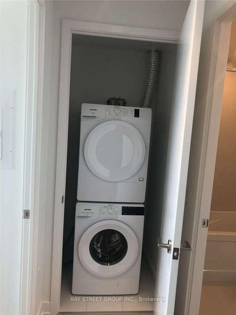 Photo 8 at 1810 - 15 Queens Quay E, Waterfront Communities C8, Toronto