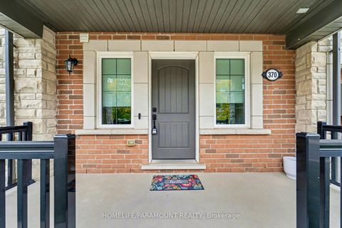 Photo 6 at 370 Timberland Gate, GO Glenorchy, Oakville