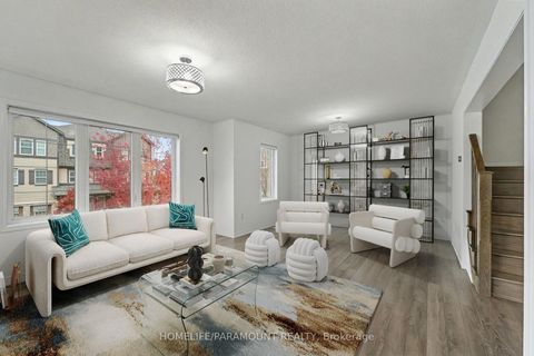 Photo 13 at 370 Timberland Gate, GO Glenorchy, Oakville