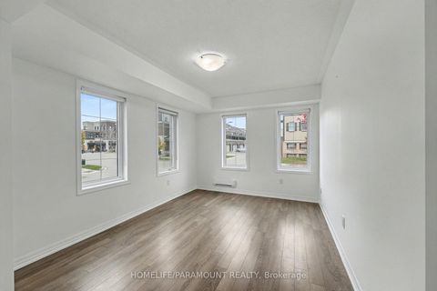 Photo 28 at 370 Timberland Gate, GO Glenorchy, Oakville