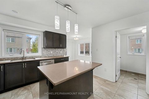 Photo 34 at 370 Timberland Gate, GO Glenorchy, Oakville