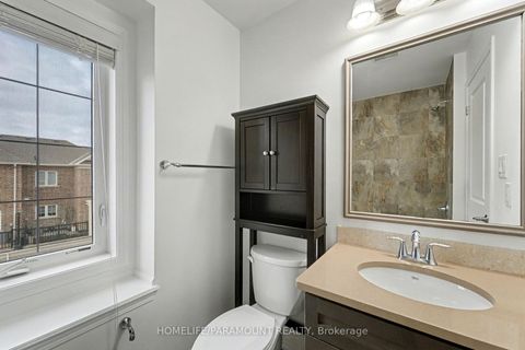 Photo 44 at 370 Timberland Gate, GO Glenorchy, Oakville