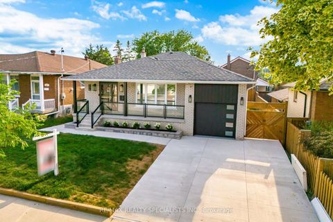 Photo 1 at 29 Norfield Crescent, Old Rexdale, Toronto