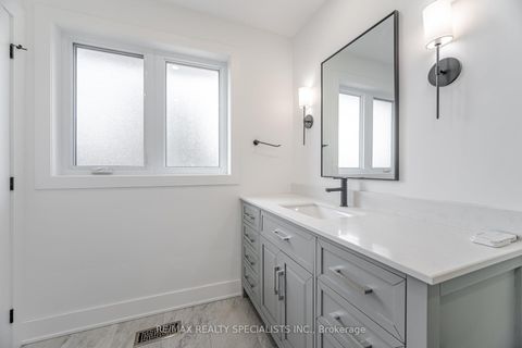 Photo 22 at 29 Norfield Crescent, Old Rexdale, Toronto