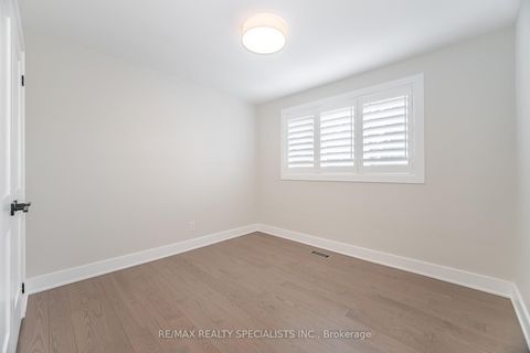 Photo 24 at 29 Norfield Crescent, Old Rexdale, Toronto