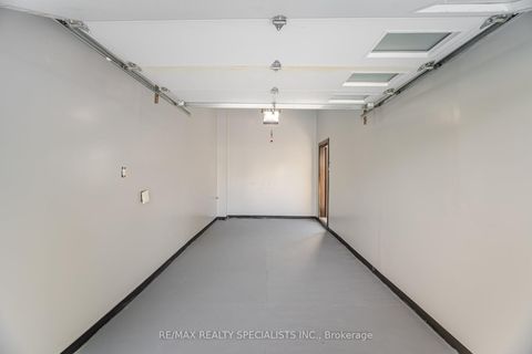 Photo 43 at 29 Norfield Crescent, Old Rexdale, Toronto