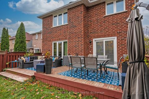 Photo 38 at 2411 East Gate Crescent, RO River Oaks, Oakville