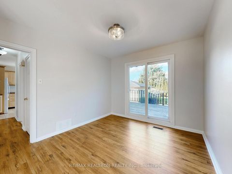 Photo 8 at 74 Goulding Avenue, Newtonbrook West, Toronto