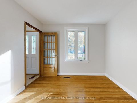 Photo 20 at 74 Goulding Avenue, Newtonbrook West, Toronto