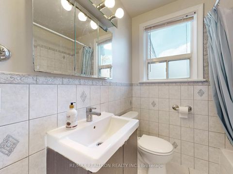 Photo 21 at 74 Goulding Avenue, Newtonbrook West, Toronto