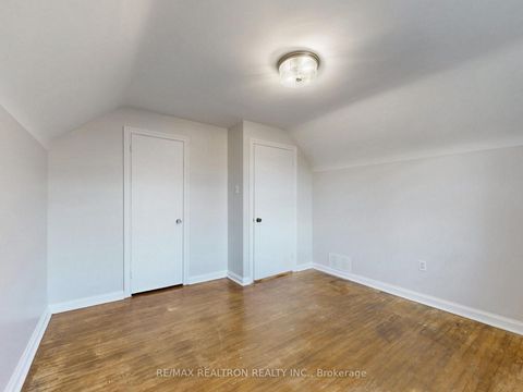 Photo 29 at 74 Goulding Avenue, Newtonbrook West, Toronto