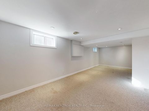 Photo 32 at 74 Goulding Avenue, Newtonbrook West, Toronto