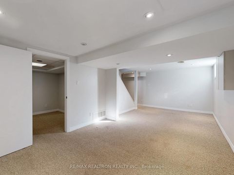 Photo 34 at 74 Goulding Avenue, Newtonbrook West, Toronto